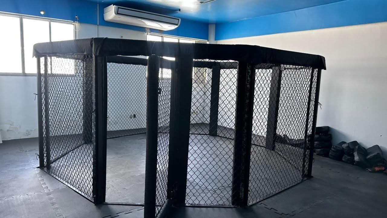 Octógono do DuxLutas na Duxfit Academia Teresina
